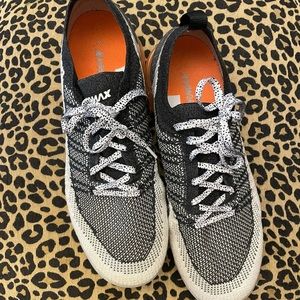 Men’s Flyknit Vapormax size 12